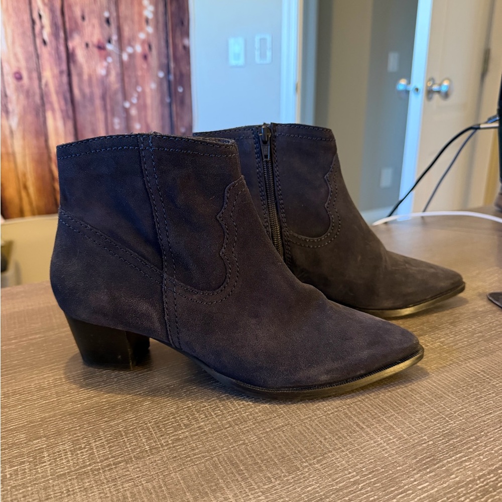 Seychelles Navy Suede Westerm Ankle Booties